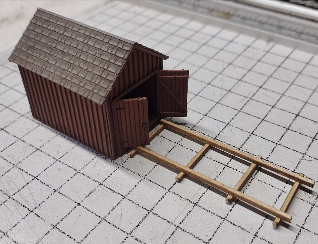Classic Structures Ho Hand car/tool shed kit 1001 Classic Structures Ho Hand car/tool shed kit 1001